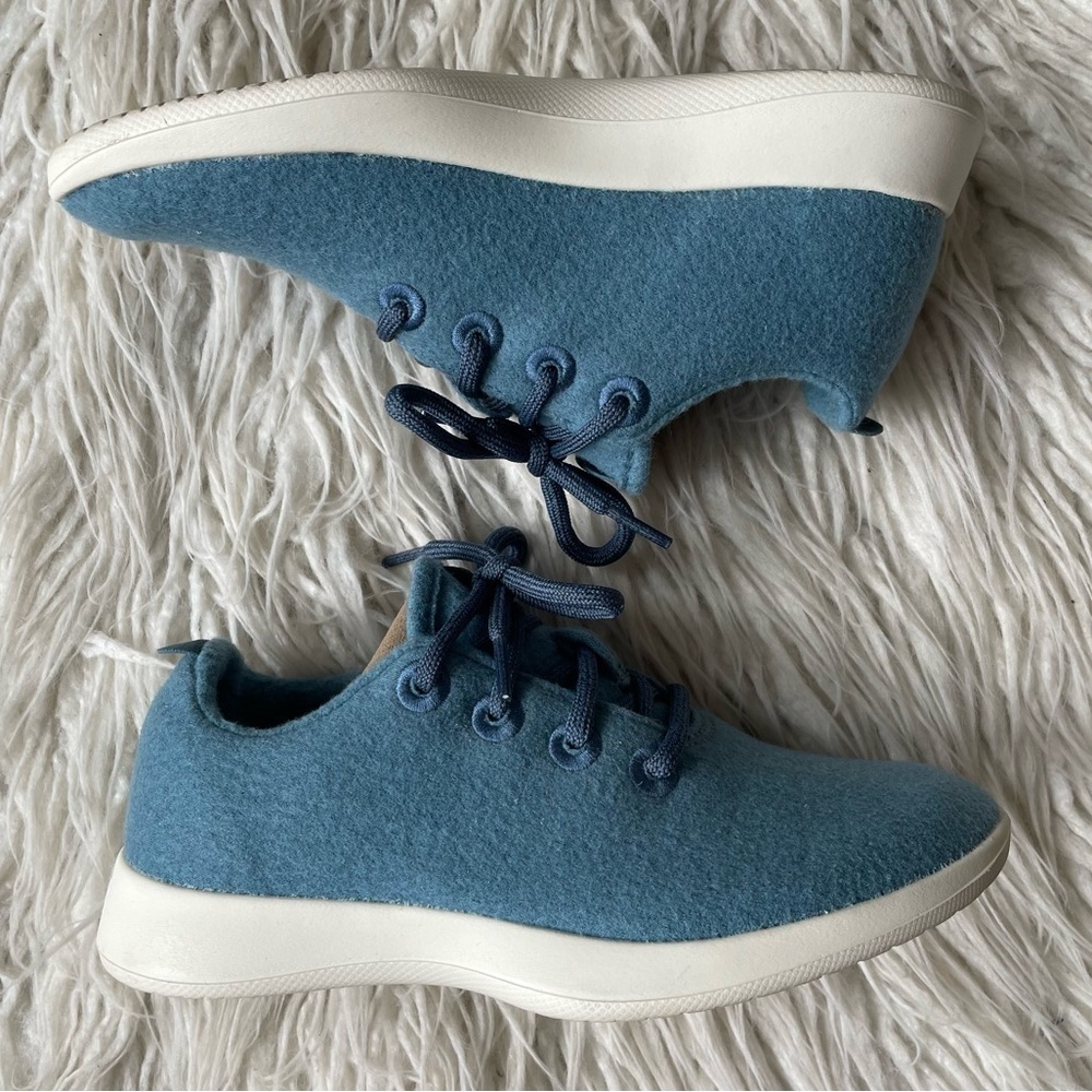 Allbirds Womens Twilight Blue Wool Runners Lace Up Low Top Sneakers EUC Size 6